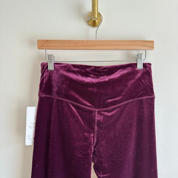 Athleta Elation Velvet High Rise Pull On Leggings in Century Plum M - Picture 10 of 12